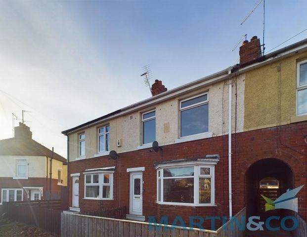 3 bedroom terraced house to rent - Photo 1