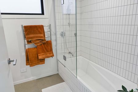 Petone Townhouse - Photo 3