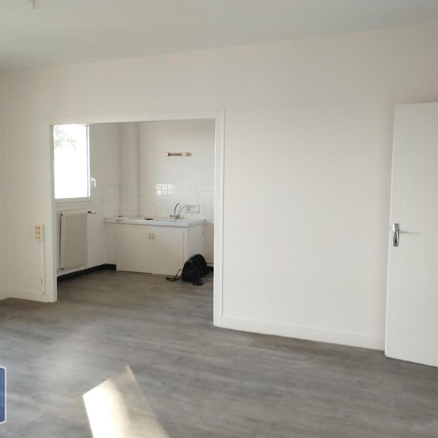 Location Appartement 2 pièces 53m² BLOIS 41000 - Photo 1