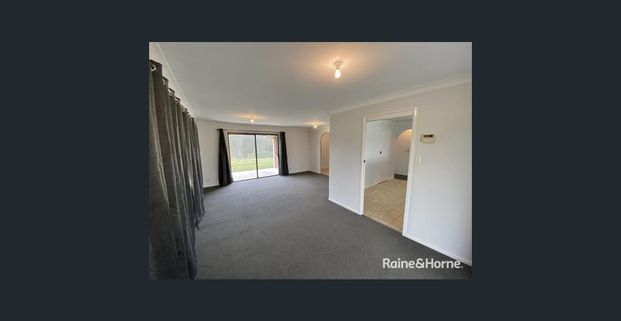 PEACE & PRIVACY - Photo 1