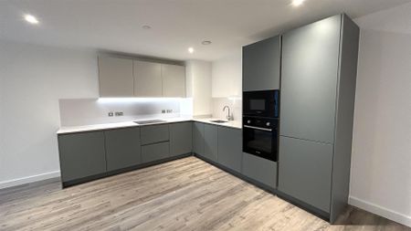 The Railings, Middlewood Locks - Photo 5