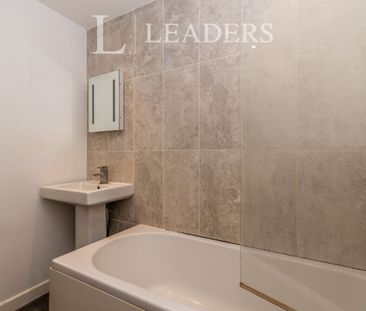 2 bedroom apartment to rent London Road, Portsmouth, PO2 - Photo 6