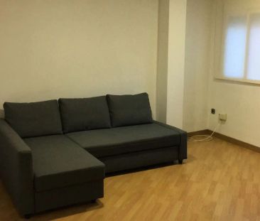 Estudio de alquiler en Gran Via - Photo 3