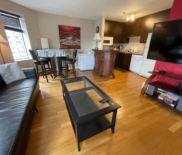 Condo 2 chambres complètement meublé au centre- ville de Montréal. - Photo 6