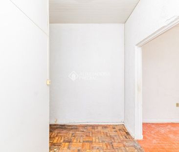 Casa com 2 quartos e 120m² para alugar em Cidade Baixa, Porto Alegre. - Photo 4