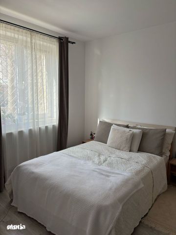 Apartament 3 Camere | Cotroceni | Centrala Proprie | Pet Friendly - Photo 2