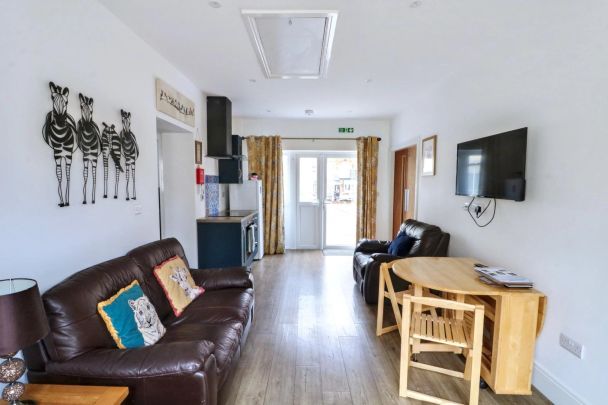 Princes Road, STOKE-ON-TRENT - Photo 1