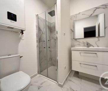 Location Appartement 1 pièce 30m² AJACCIO 20000 - Photo 2