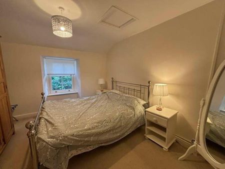 St. Hilary, Penzance, TR20 - Photo 4