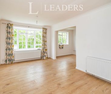 3 bedroom apartment to rent Melville Court, Nottingham, NG3 - Photo 3