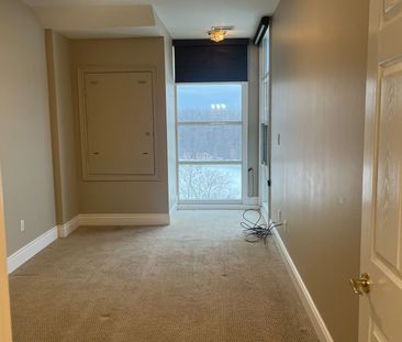 For Lease - 1 Leaside Park Drive Unit# 419, Toronto, Ontario - Photo 2