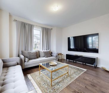 For Lease - 167 FREDERICK PEARSON Street, East Gwillimbury, Ontario - Photo 5