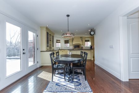 For Lease - 118 Westchester Road, Oakville, Ontario - Photo 3