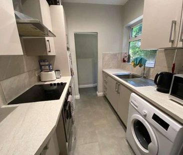 Rose Street, Room Two, YO31 - Photo 3