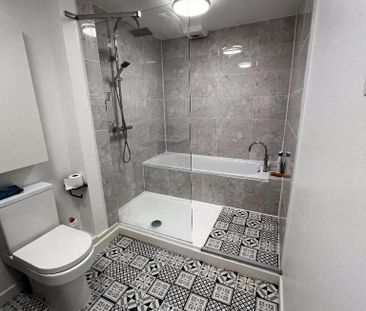 2 bedroom property to rent - Photo 6