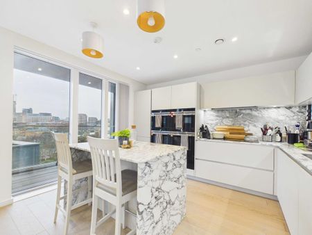 2 bedroom penthouse to rent - Photo 4