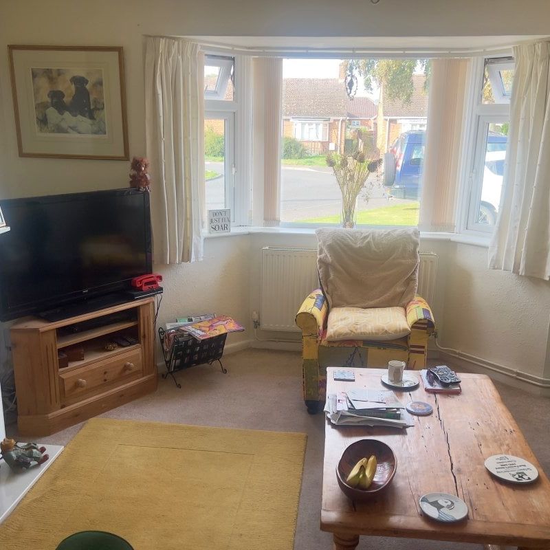 Oaktree Close, March, MARCH - Photo 1