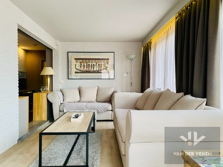 GEMEUBELD APPARTEMENT MET 2 SLPK - Photo 2
