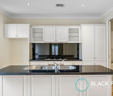 2/15 Creswick Street,, Glen Iris VIC 3146 - Apartment For Rent | Do... - Photo 1