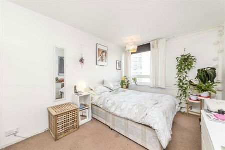 3 bedroom flat to rent - Photo 2