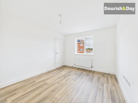 4 bed detached house to rent in Bellardia Road, Stafford, ST16 - Photo 4