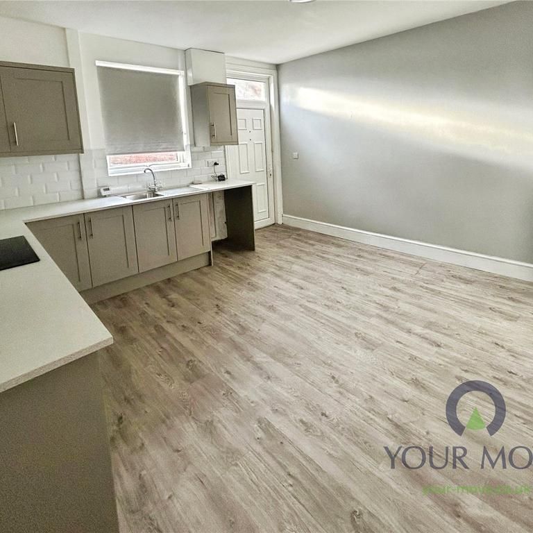 3 bedroom terraced house to rent - Photo 1