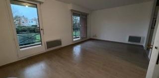 Location Appartement 1 pièce 31m² LAMBERSART 59130 - Photo 2