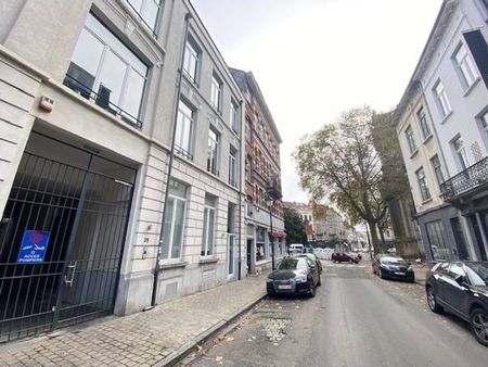 Appartement te huur - Foto 2