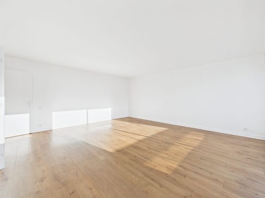 Appartement T3 avec terrasses - Rue de Lambrechts Courbevoie - Photo 1