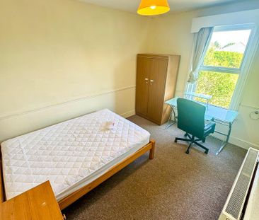 Bournemouth Alma Road Winton, BH9, Dorset - Photo 3