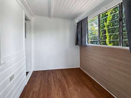 Renovated Unit in Newtown - Photo 4