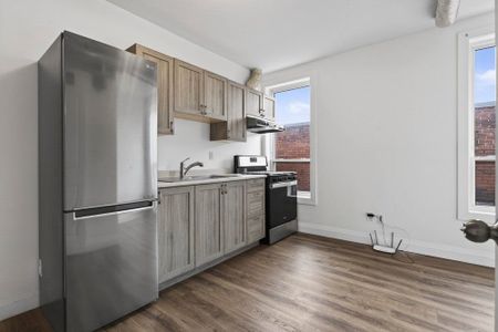 For Lease - 433 Barton Street Unit# 202, Hamilton, Ontario - Photo 2