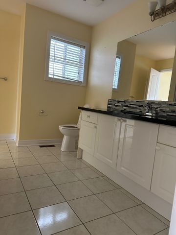 For Lease - 544 Matisse Place, Mississauga, Ontario - Photo 5