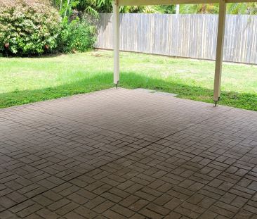 Family Friendly on Canterbury - Photo 2