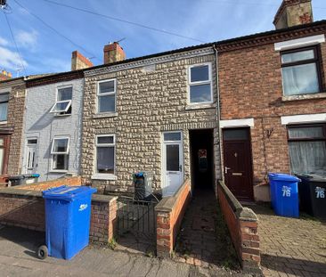 4 bedroom terraced house to rent - Photo 5