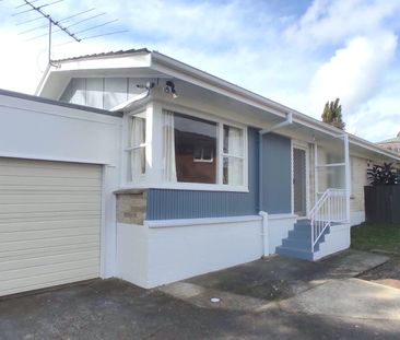 2 Bedrooms Unit in Pakuranga - Photo 3