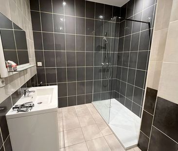 Location Appartement 3 pièces 82m² - Photo 6