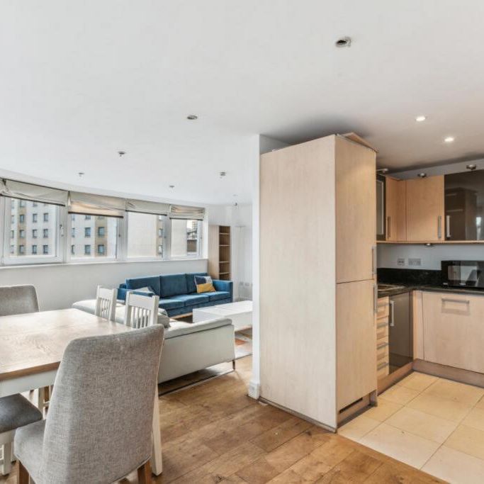 3 bedroom apartment to rent - Photo 1