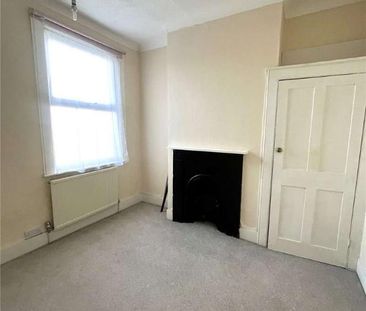 Woodville Cottages, Mark Lane, Gravesend, Kent, DA12 - Photo 5