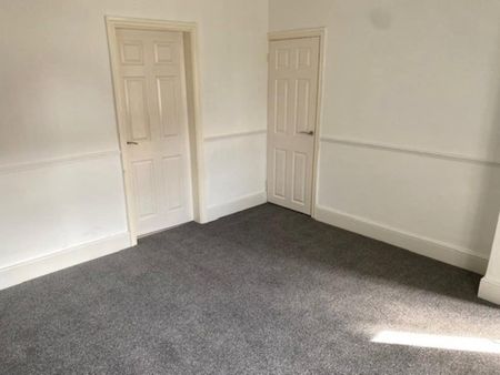 Grange Road, Moorends, Doncaster, DN8 4NH - Photo 3