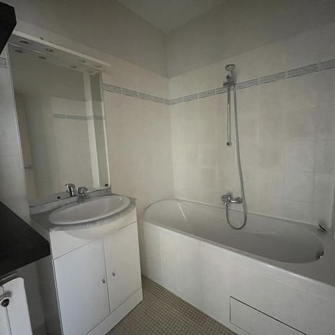 Appartement T5 à louer 5 pièces - 92,19 m2 CHATEAUROUX - 36 - Photo 1