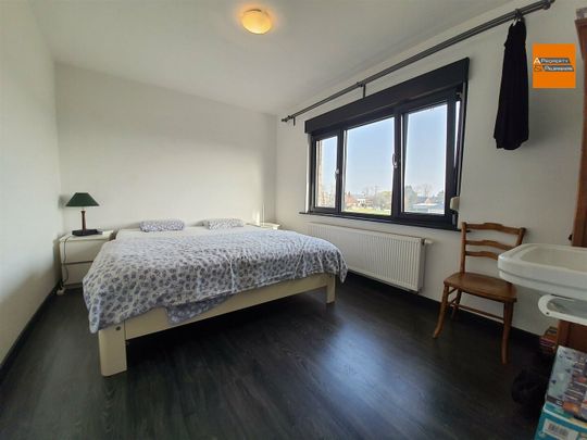 Villa - Photo 1