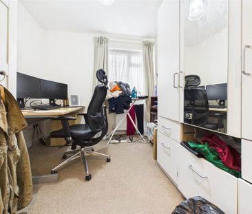 3 bedroom apartment to rent - Photo 2