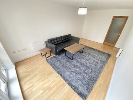1 bedroom apartment to rent - Photo 2