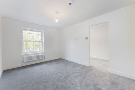 6 bedroom town house to rent - Photo 4