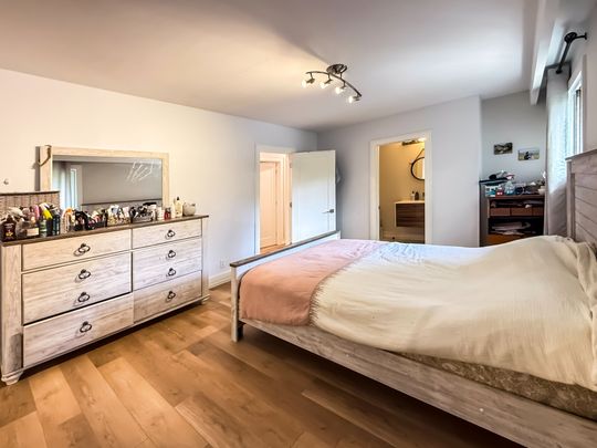 For Lease - 116 Sunset Beach Road Unit# Main, Richmond Hill, Ontario - Photo 1