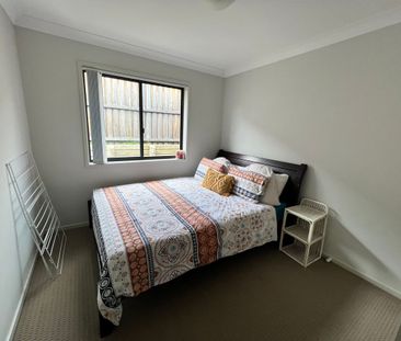 GREAT LITTLE UNIT IN SOUGHT AFTER AREA - Photo 2