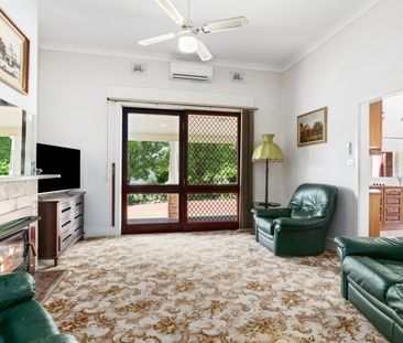 60 Castle Creek Road, Wodonga VIC 3690 - House For Rent | Domain - Photo 3