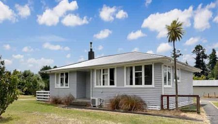 TAUMARUNUI - 3 BEDROOMS - Photo 2