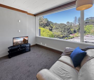 Welcome to Sharella Living - Photo 3